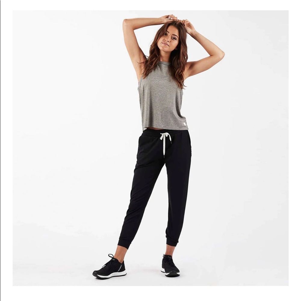 Vouri womens performance jogger